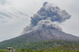 阿尔宙斯火山爆发，必须留意此地交通状况！